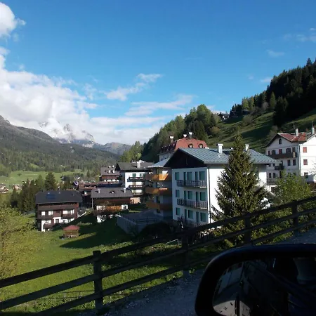 Apartment Balcone Sulle Dolomiti *
