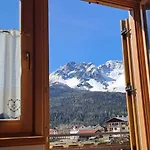 Balcone Sulle Dolomiti شقة