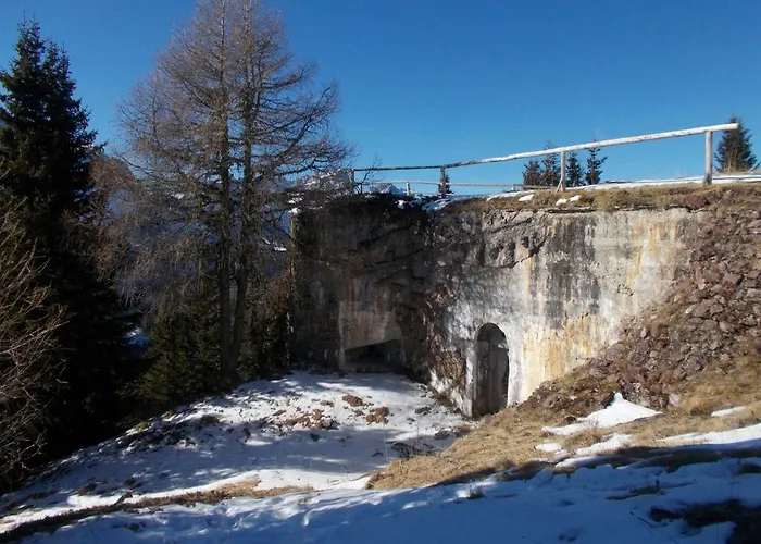 Balcone Sulle Dolomiti Apartment *